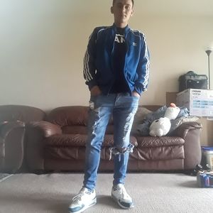 Meet your Posher, Roberto